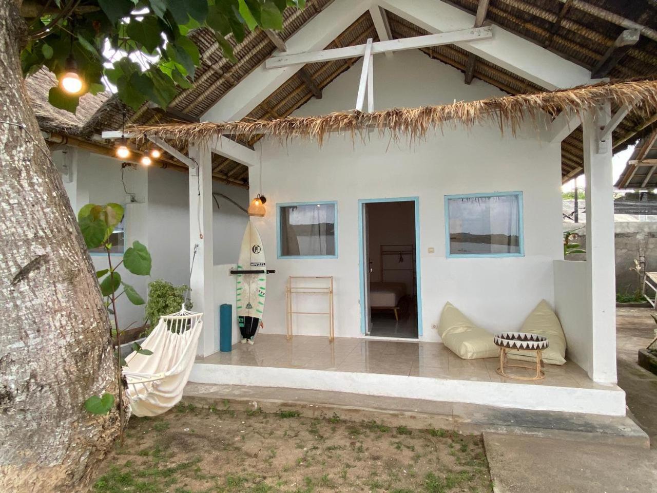 Hotel Surf Shack Grupuk Bumbang Zewnętrze zdjęcie