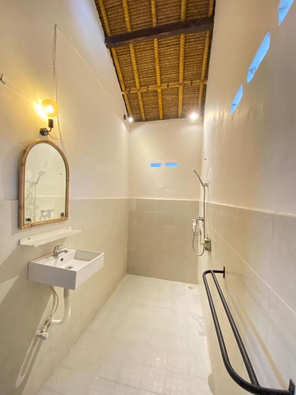 Hotel Surf Shack Grupuk Bumbang Zewnętrze zdjęcie